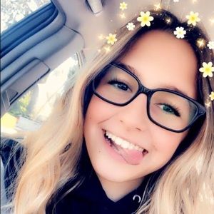 Meet your Posher, Savannah
